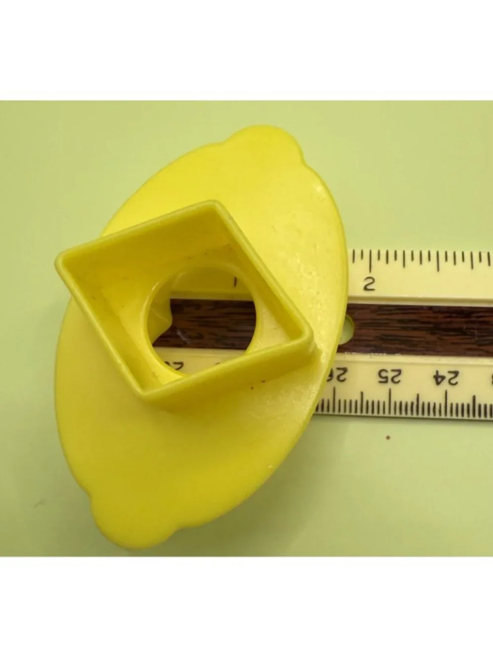 Play Dough Diamond And Club Two Sided  Cookie Cutter Art Mold Yellow 1 1/4”